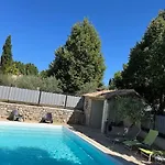度假居 Domaine Mary's